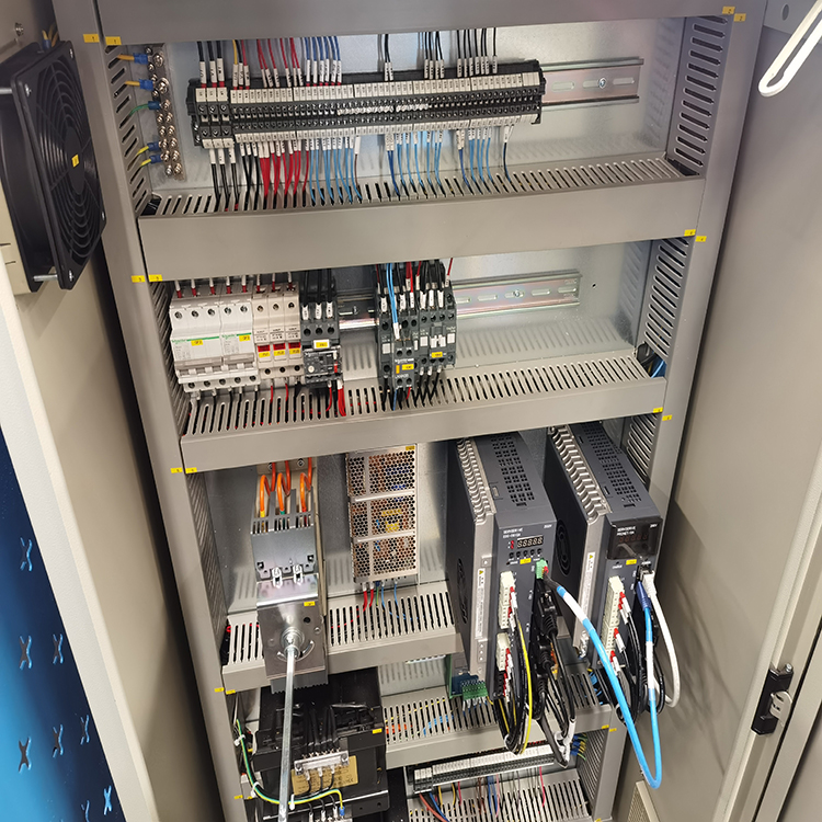 300t / 4000 Machine Brake Press Hydraulic