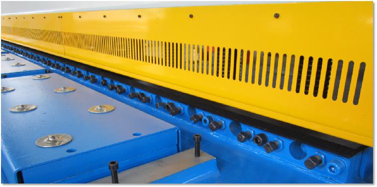 4mm Oem Qc11y-8x3200 Nc Makîneya Parzûna Guillotine Hydraulic Guillotine